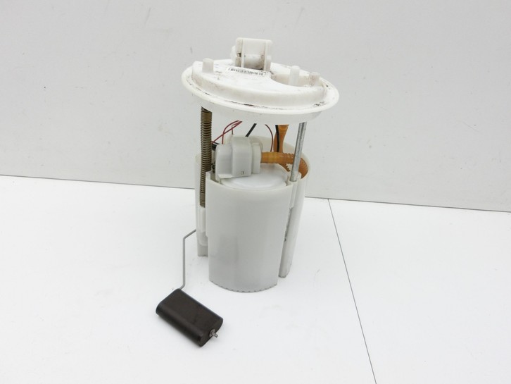 Opel Corsa E X15 14-19 1,0 85KW Kraftstoffpumpe Kraftstoff Förderpumpe Tankgeber Opel Corsa E X15 14-19 25.02.2015... Vorschau 4