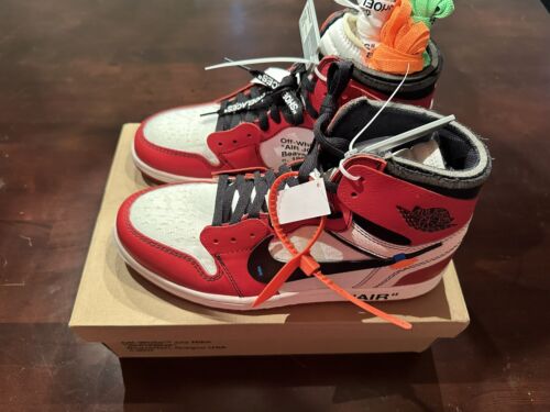 Nike Off-White Air Jordan 1 Chicago “The Ten” size US 10.5 Nike Off-White Air Jordan 1 Chicago “The Ten” size US 10.5