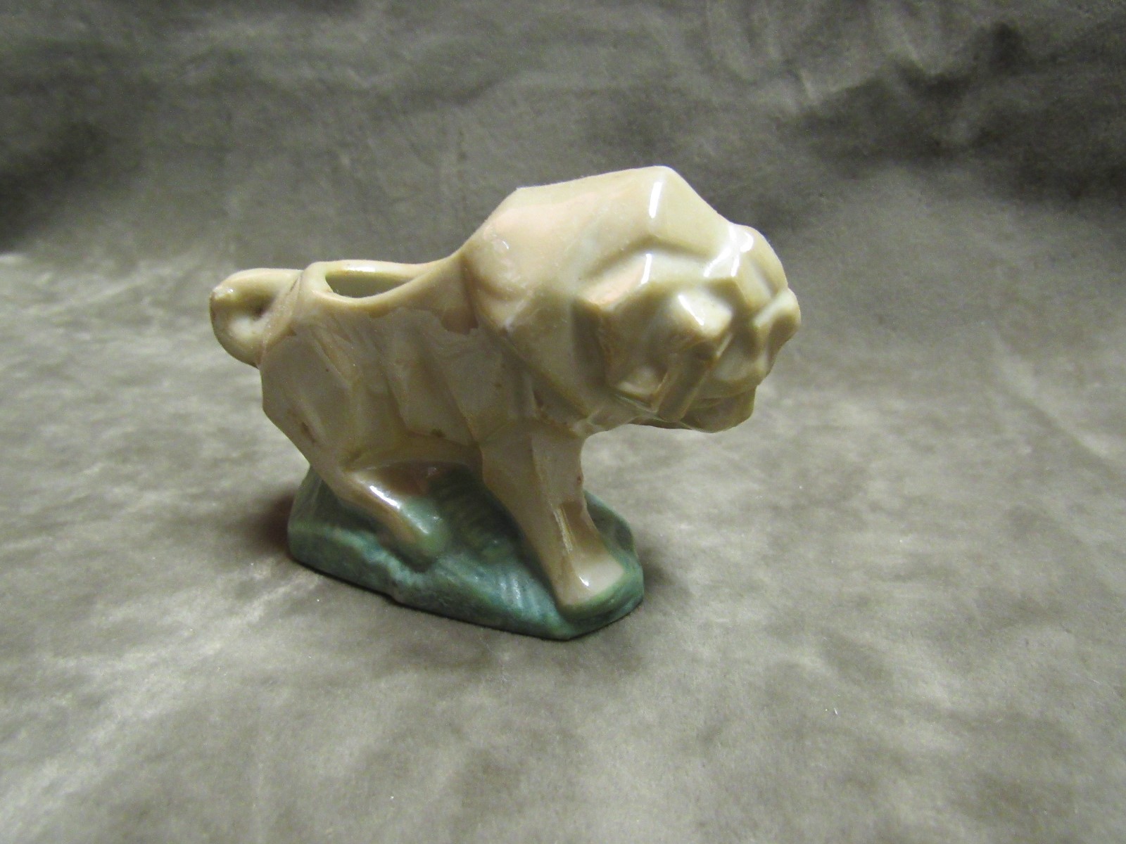 Vintage 1920's Made in Japan Gold Lutre Finish Lion Design Figural Pin Cushion