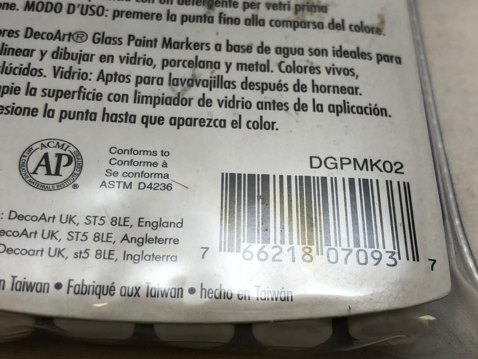 DecoArt Glass Paint Markers 6 Colors - 0937