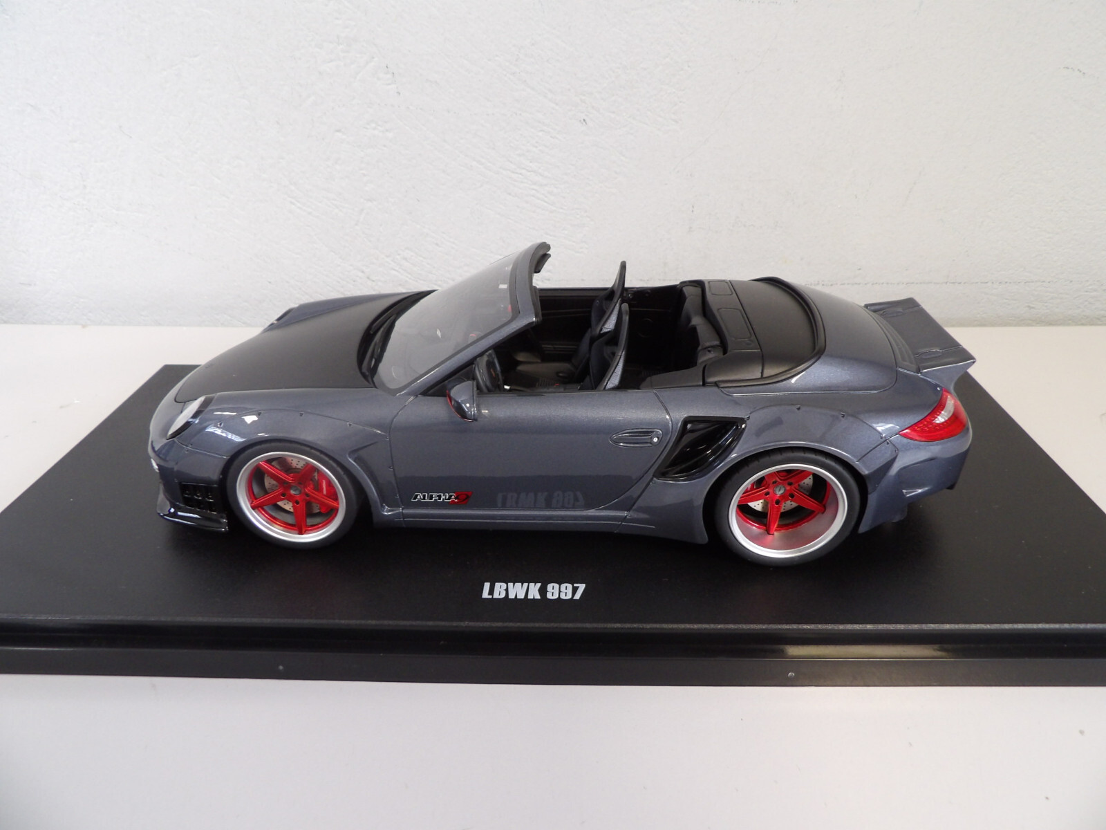 GTスピリット 1/18 ポルシェ 911 カレラS RARE GT SPIRIT 1:18 Porsche 911 (997) LB-Works - GT463 | eBay
