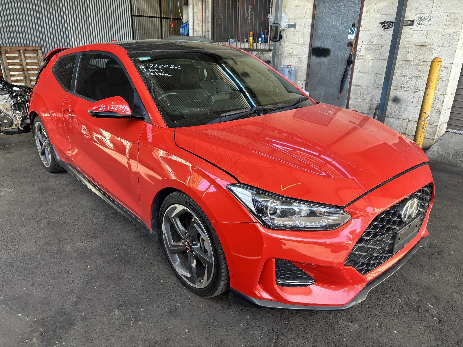 2019 Hyundai Veloster STEREO/HEAD UNIT TOUCHSCREEN W/ HEAD UNIT 8IN W/ SAT NAV TYPE image 3