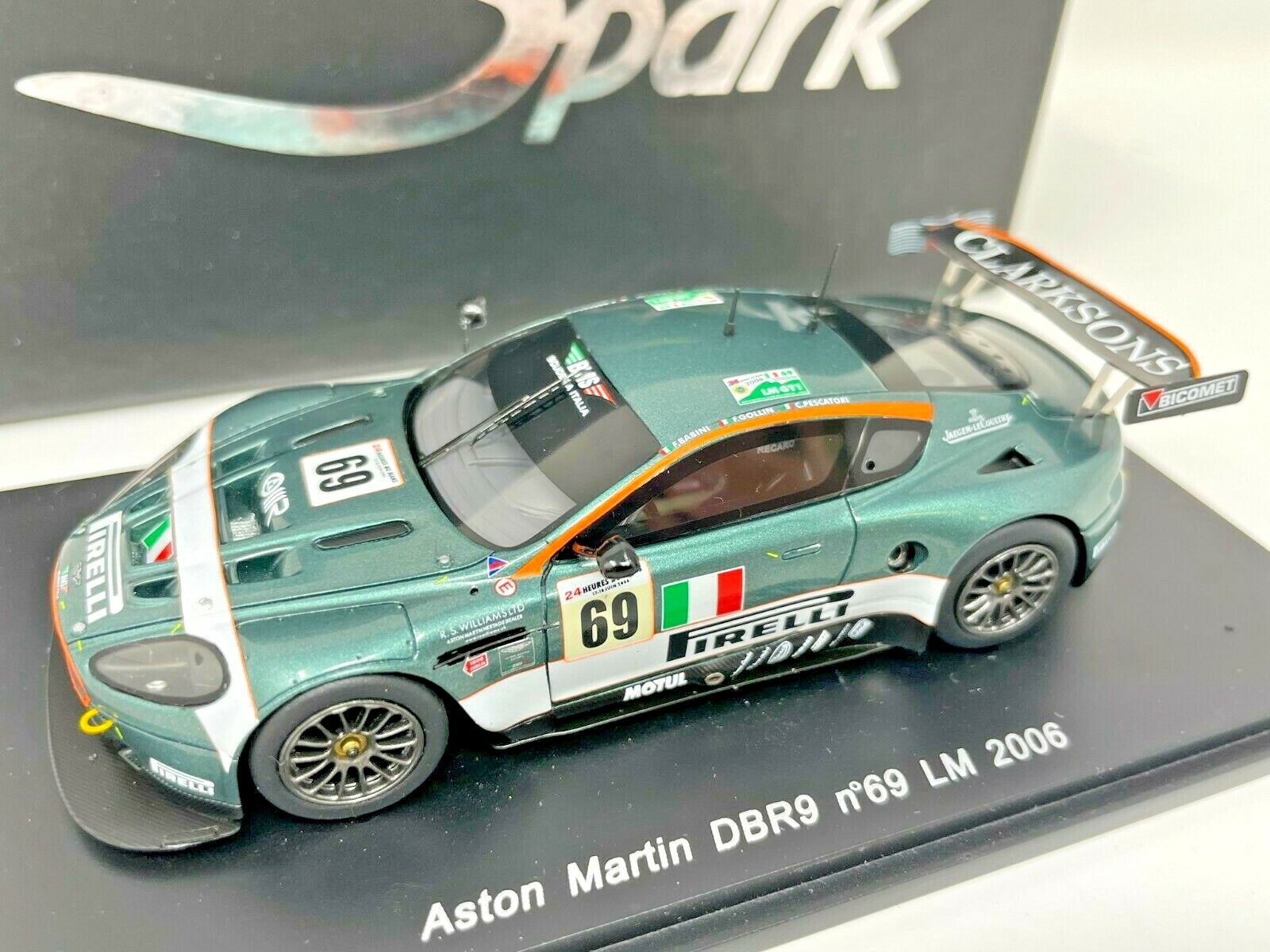 スパーク　SPARK　 アストンマーチン　DBR9　#69　2006 1/43 Spark Models Aston Martin DBR9 #69 24 Hours of LeMans