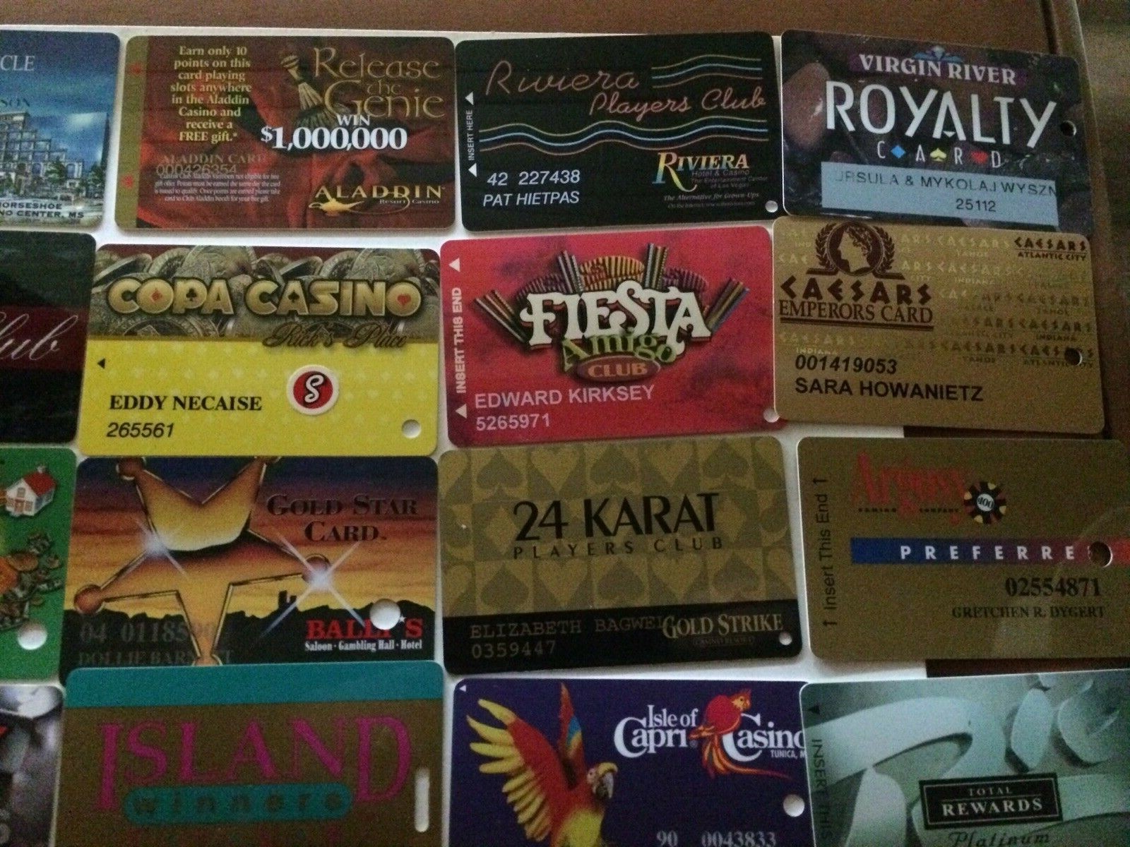 25 Slot Club Cards All Different Las Vegas, Mississippi, Arizona- Lot #2