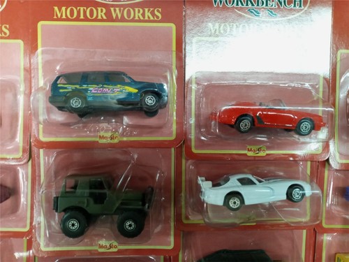 Lot Of 24 Maisto Cars Santa's Workshop Motor Works China Fabri-Centers America