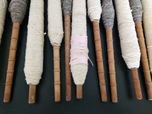 LOT of 15 Vintage Wooden Yarn Thread Cotton Wool Spool Spindle Bobbin Wood