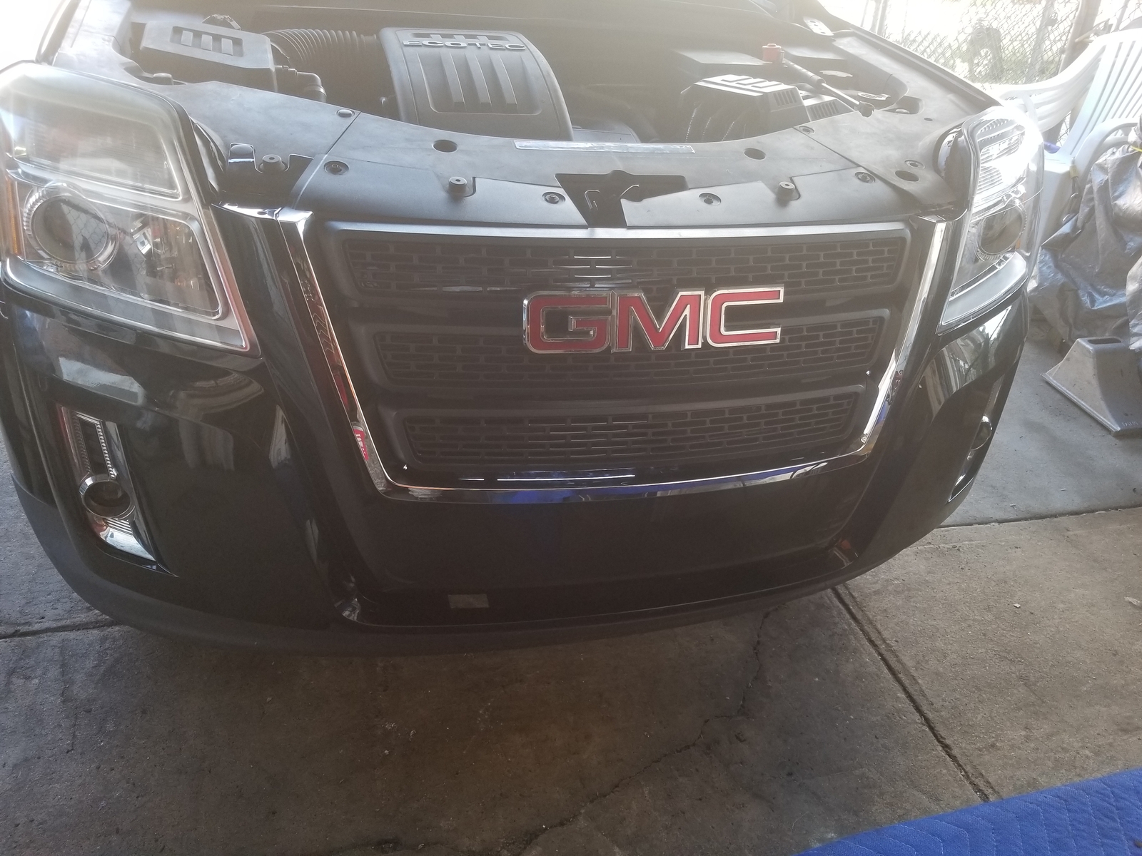 fits 20102015 GMC TERRAIN Front Bumper Radiator Grille w/ Chrome