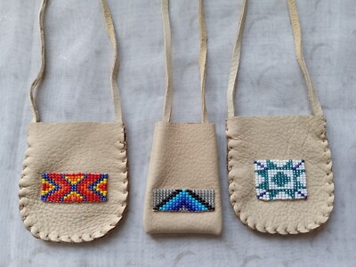 Native American; US, 1935-Now, beads and beadwork, elk leather bag, medicine bag