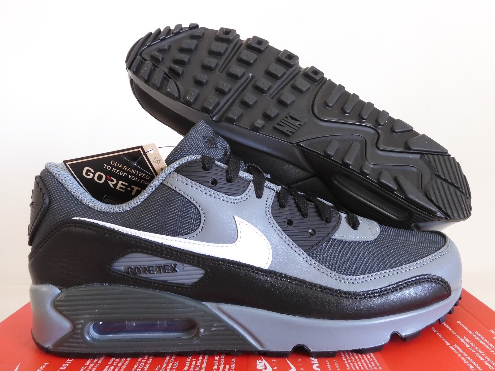 NIKE ナイキ　エアマックス90 ゴアテックス　FD5810-002 楽天市場】ナイキ エア マックス 90 ゴア-テックス NIKE AIR MAX