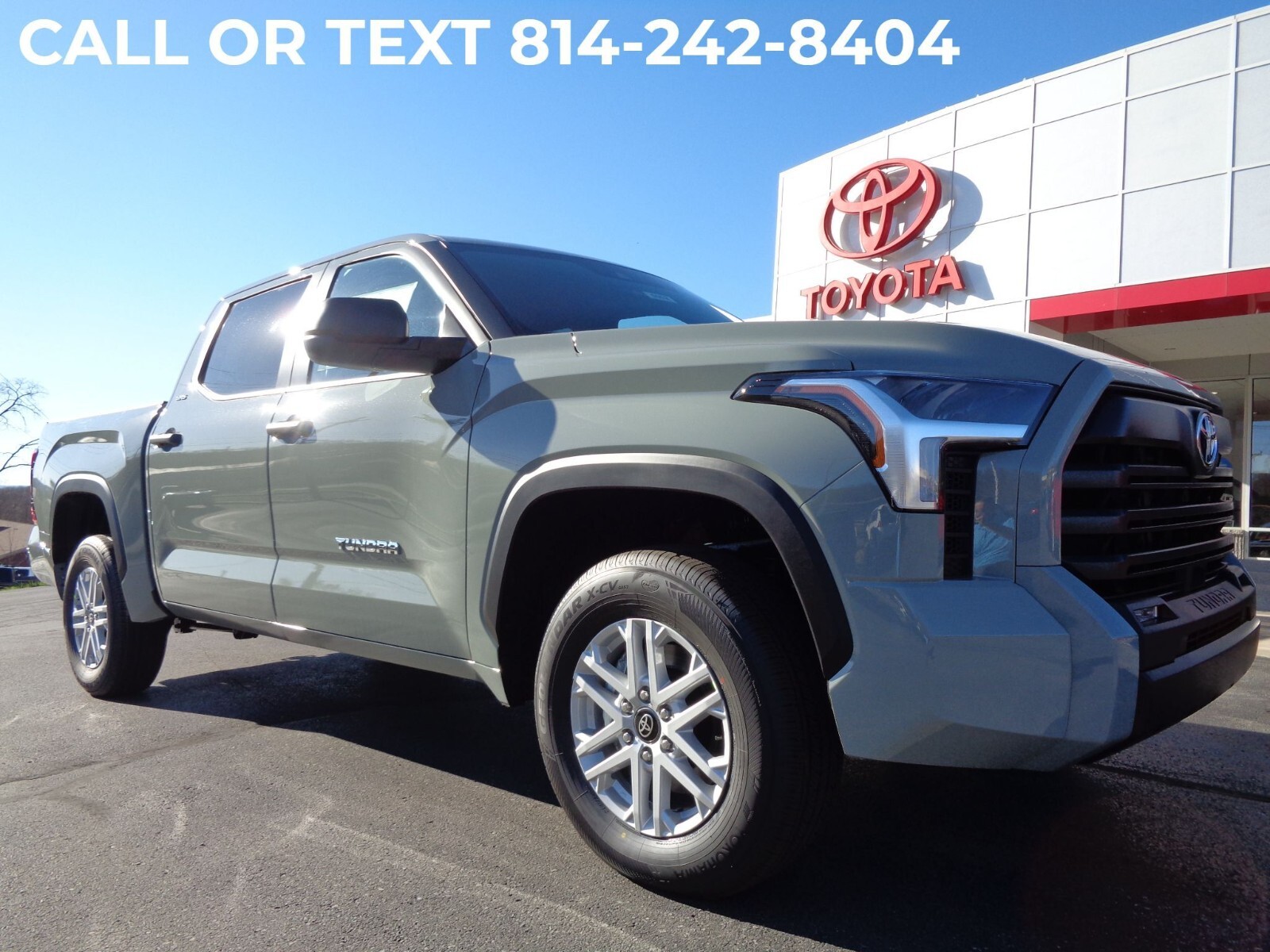 Brand new 2025 toyota tundra crewmax 3 4l turbo 4x4 sr5 lunar rock
