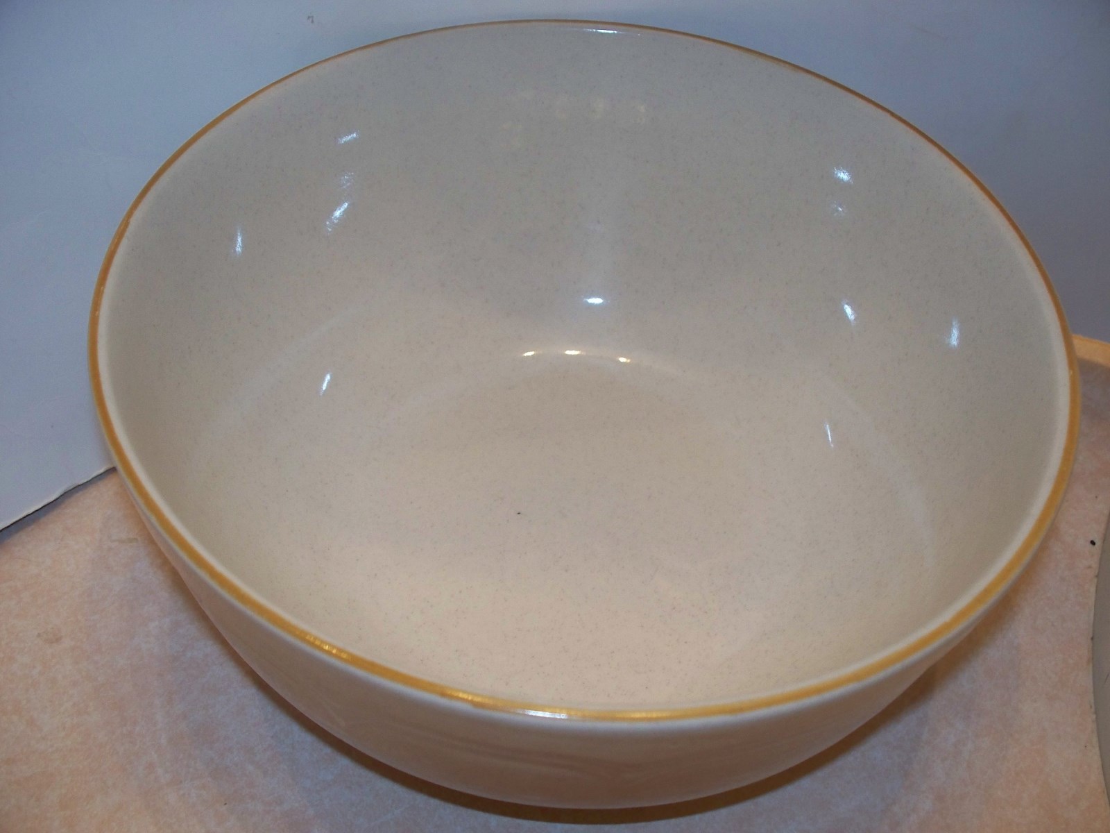 International HEARTLAND Mixing Bowl 4 1/4