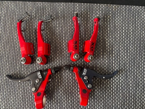Étrier De Frein V-Brake Shimano DX BR-M600 Rouge - Années 1990 Pour VTT