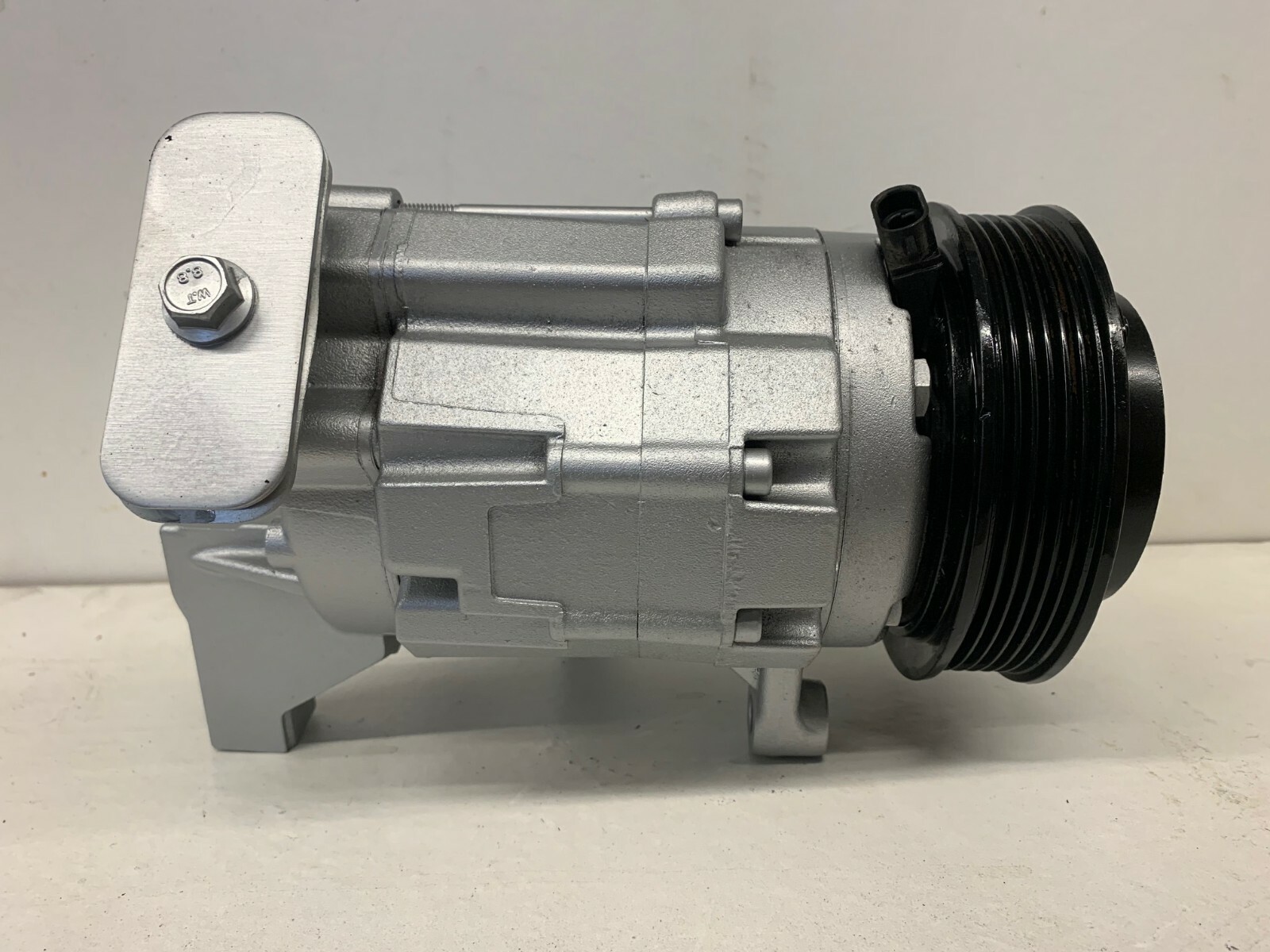 2010 2011 GMC Terrain 3.0L Reman AC A/C Compressor