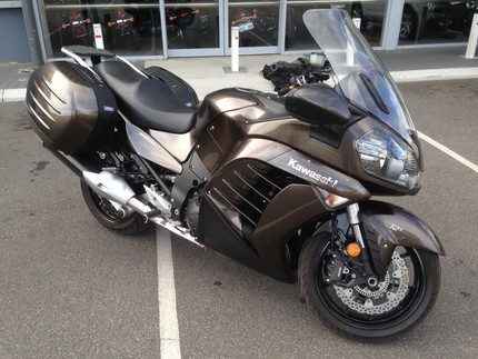kawasaki gtr mudah