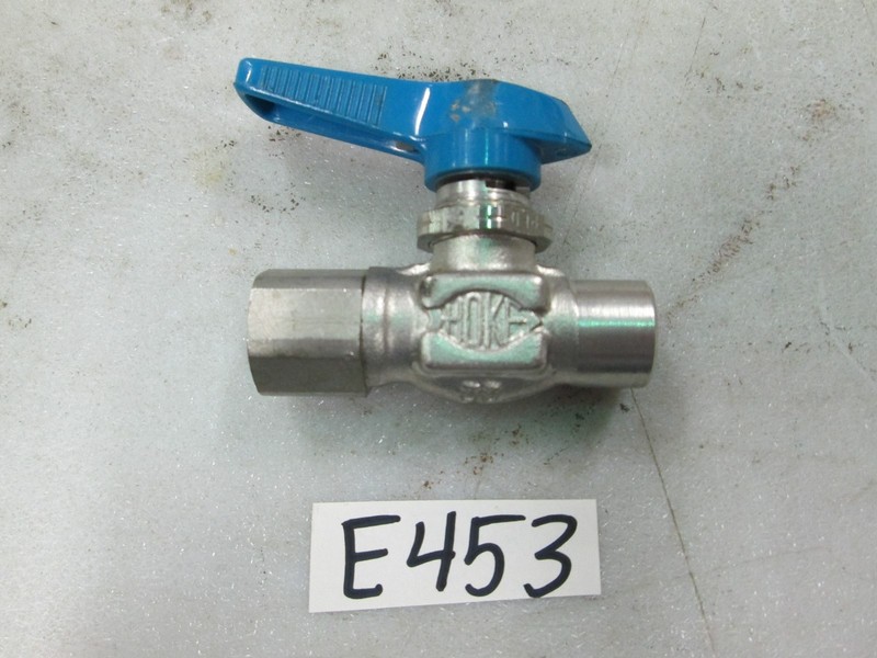 Hoke S/S Ball Valve #7142F2Y 1/8" FNPT (New)