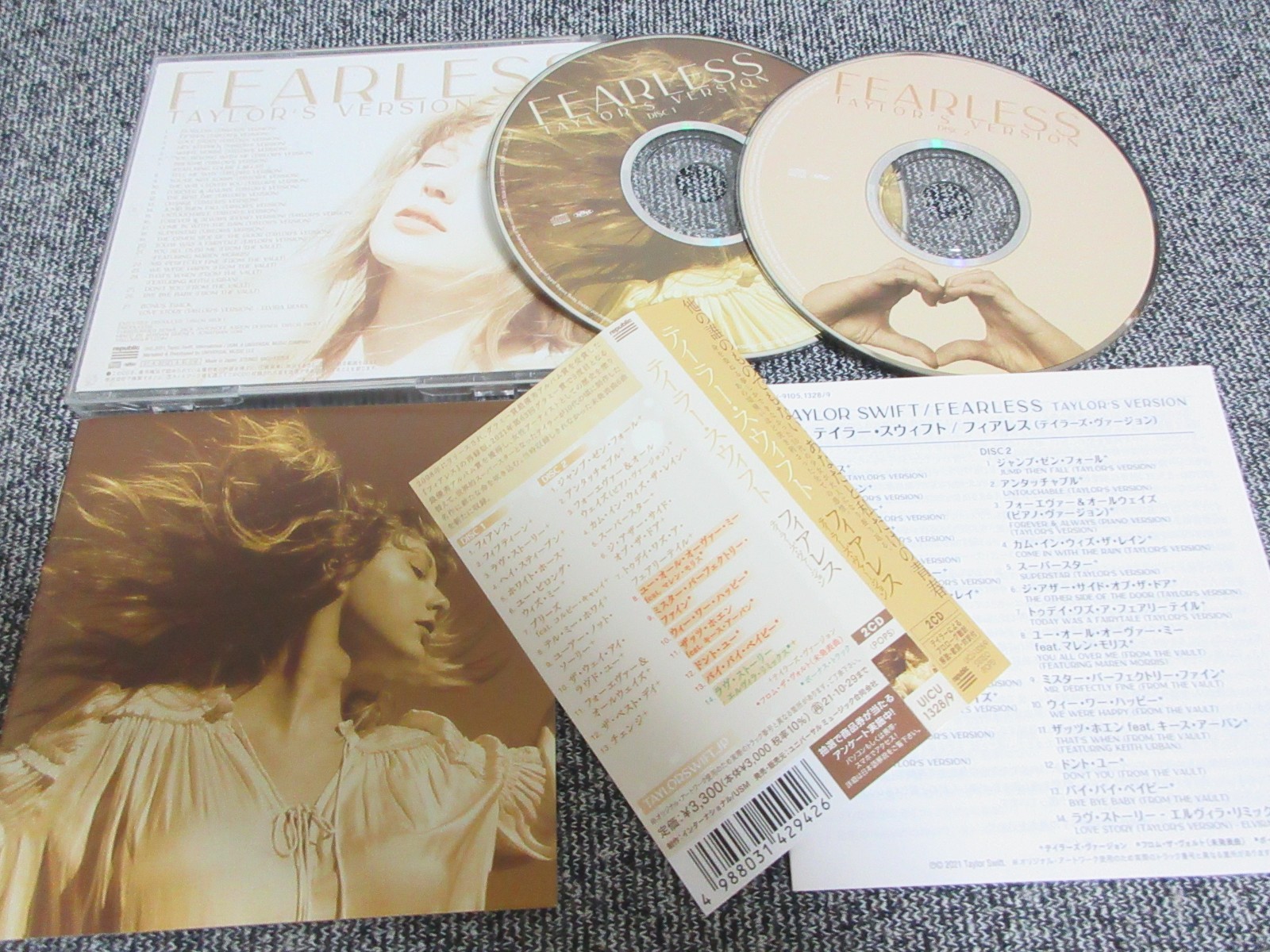 Swift Fearless (Taylor's Version) サイン入り SIGNED Taylor Swift Fearless (Taylor's Version) CD New | eBay