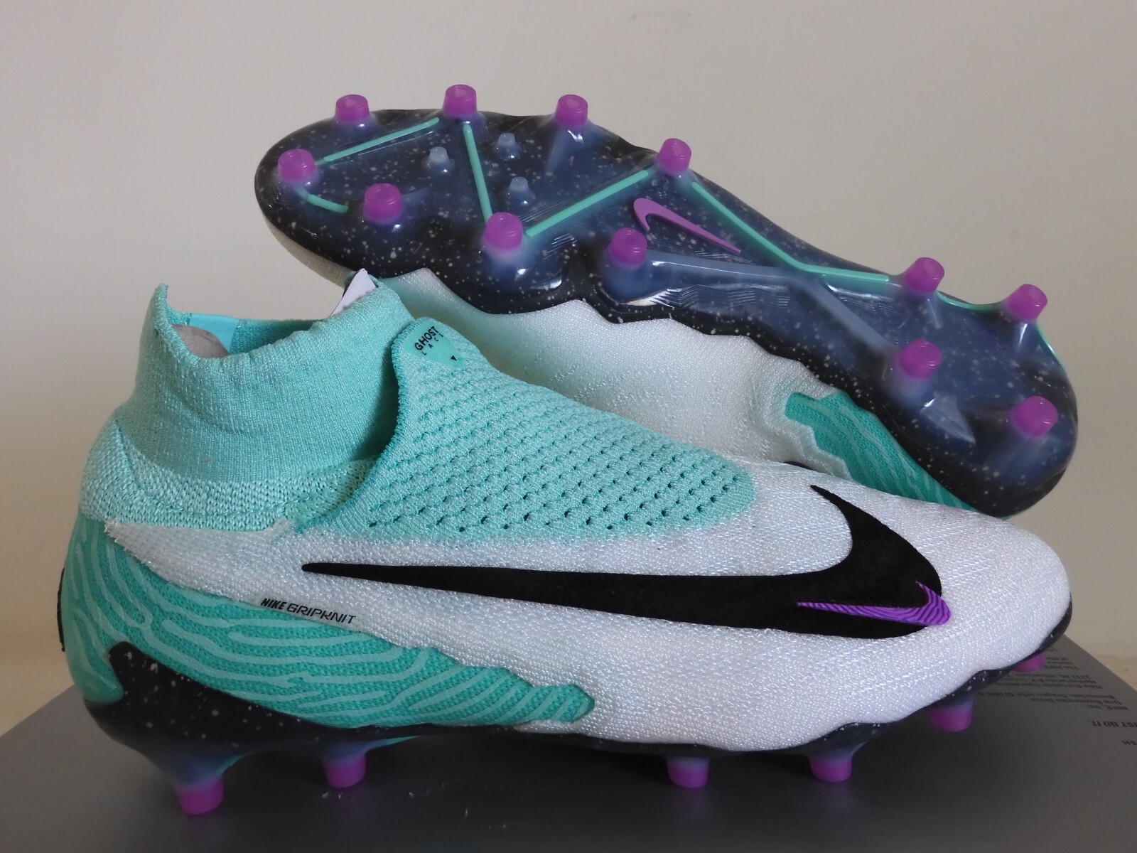 シューズ NIKE PHANTOM GX ELITE DF AG-PRO 7.5 Size 7.5 - Nike Phantom GX Elite AG Pro Ready Pack for sale