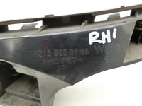 Mercedes W213 16-20 Lim Halter Träger Aufnahme Führung für Stoßstange Recht Hinten Mercedes W213 16-20 21.09.2020... Vorschau 4