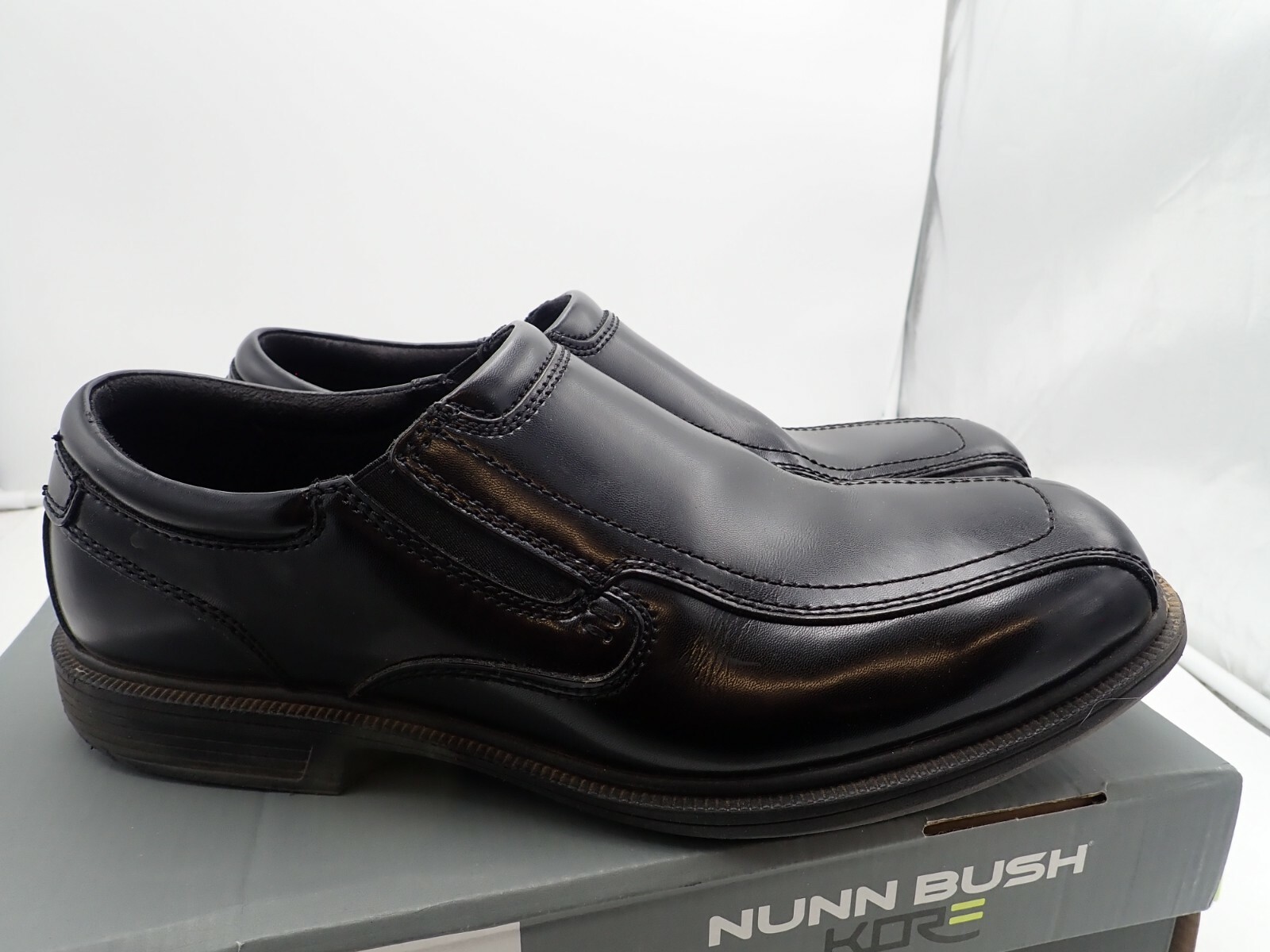 nunn bush bleeker st