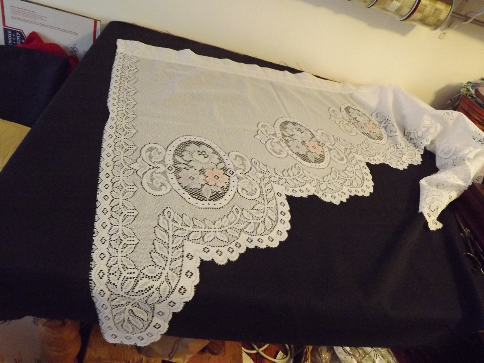 NEW WHITE LACE 1 PC SWAG CURTAIN PASTEL FLOWERS IN A CAMEO 70WX34L 15