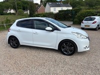 2013 Peugeot 208 1.4 HDi Allure 5dr HATCHBACK Diesel Manual