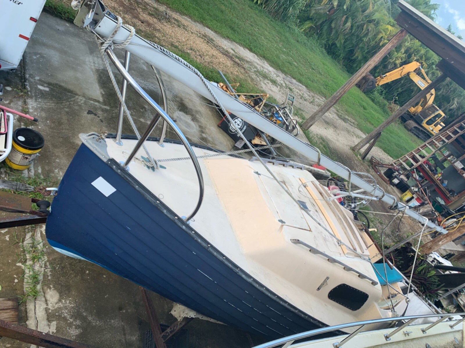 17ft Montgomery Sailboat with Title and trailer