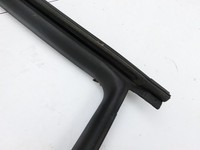 Tesla Model 3 LR Highland Dichtung für Türrahmen Türdichtung Rechts Hinten Tesla Model 3 LR Highland 16.01.2024... Vorschau 4