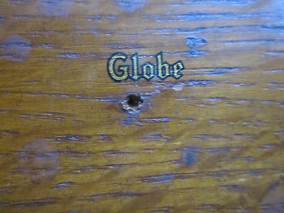 Globe smaller size index card file box. # 7314C
