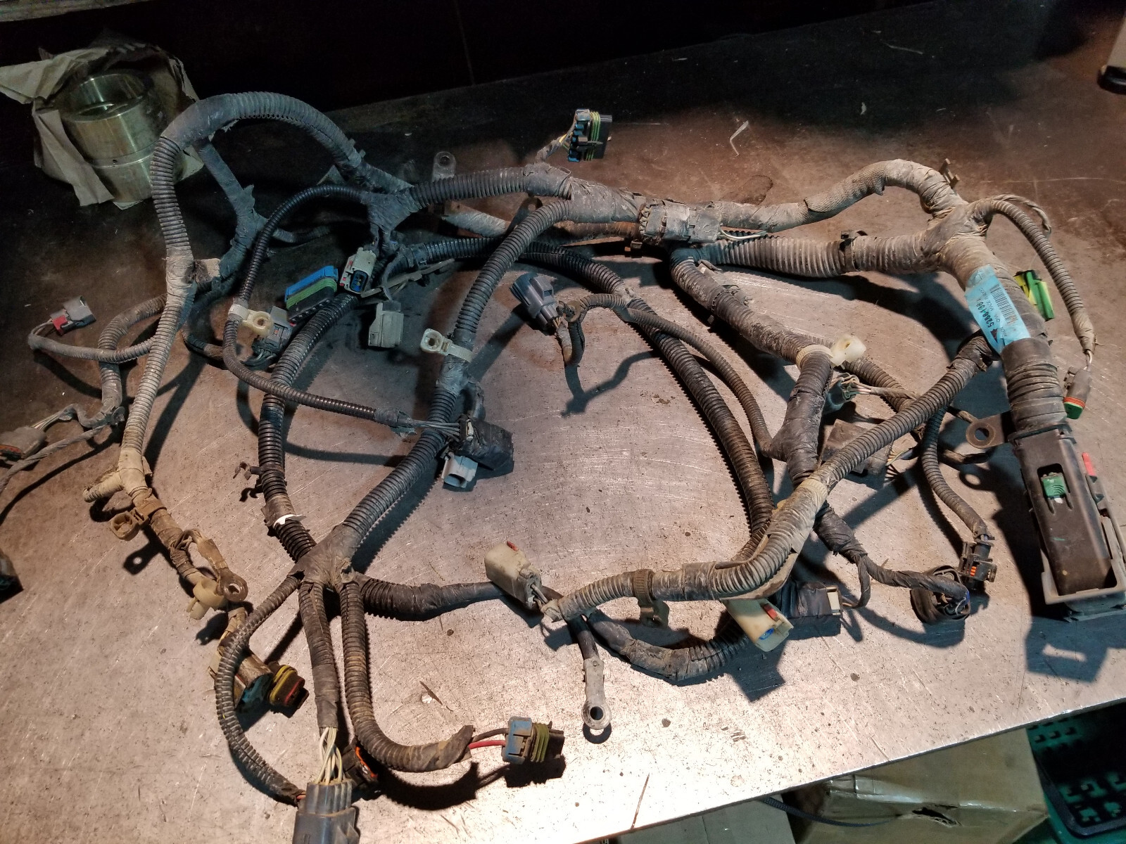 5266138 DODGE RAM CUMMINS ENGINE WIRING HARNESS - Picture 1 of 11