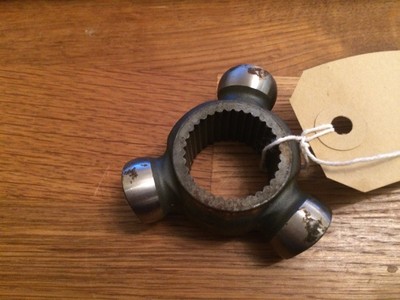 GENUINE FORD FOCUS 82- 05 MONDEO 00 - 04 DIFFERENTIAL JOINT 4125590