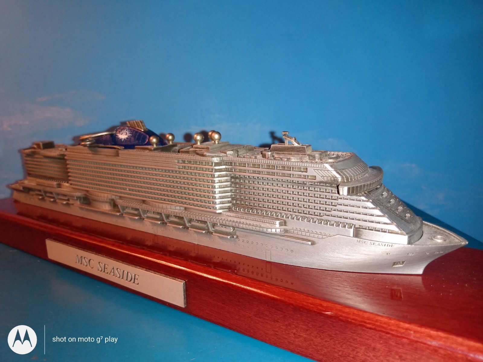 【美品】MSCクルーズ SEASCAPE 模型モデル 船※箱なし MSC Cruise Line SEASCAPE metal on wood Cruise Ship Modelの