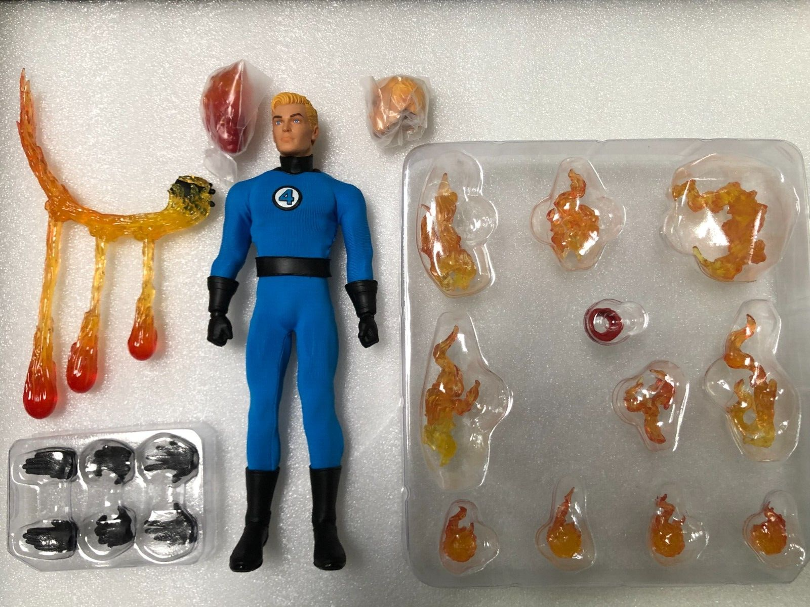 MEZCO HEROES シーズン one 4個 MEZCO HEROES シーズン one 4個 Mezco Heroes Action Figure Set