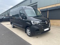 BRAND NEW 2025 25 REG RENAULT MASTER ADVANCE MM33 WINDOW VAN EURO 6.3 IN BLACK