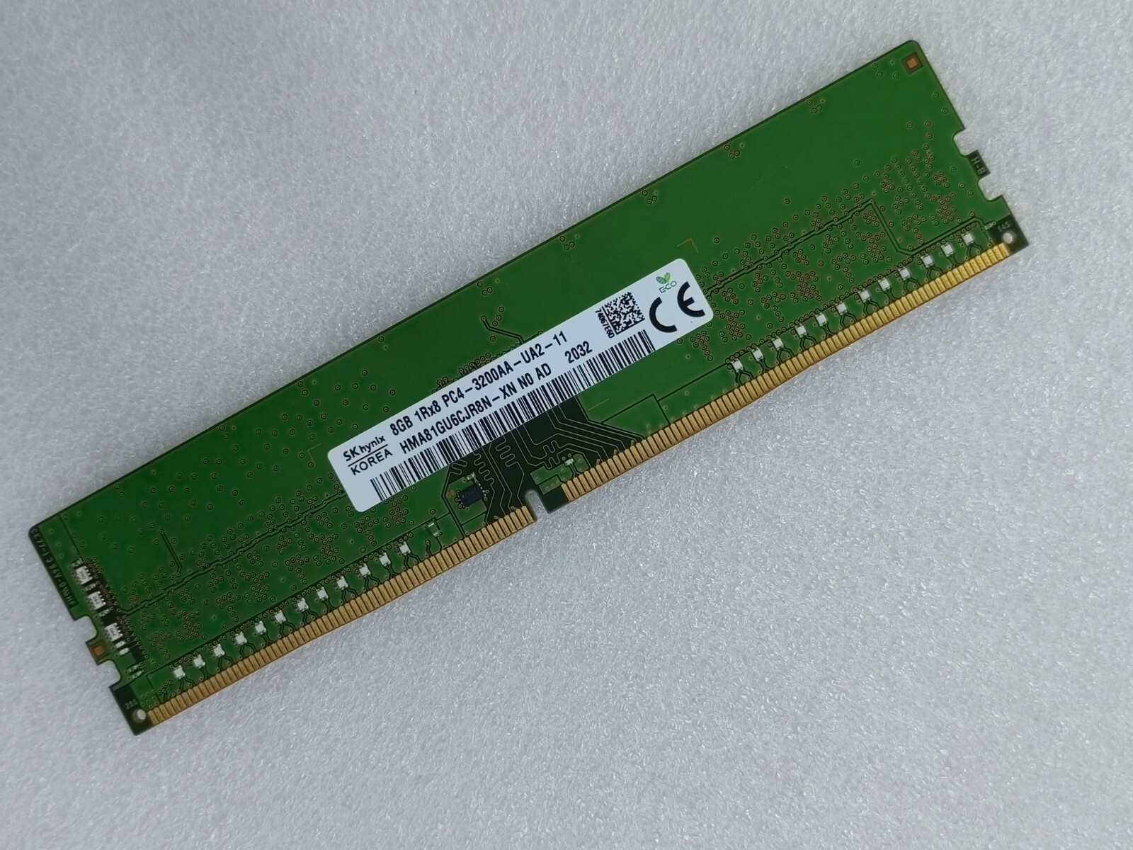 SK Hynix 8GB DDR4 3200 Desktop DIMM RAM 1Rx8 PC4-25600 SK Hynix 8GB DDR4 3200 Desktop DIMM RAM 1Rx8 PC4-25600