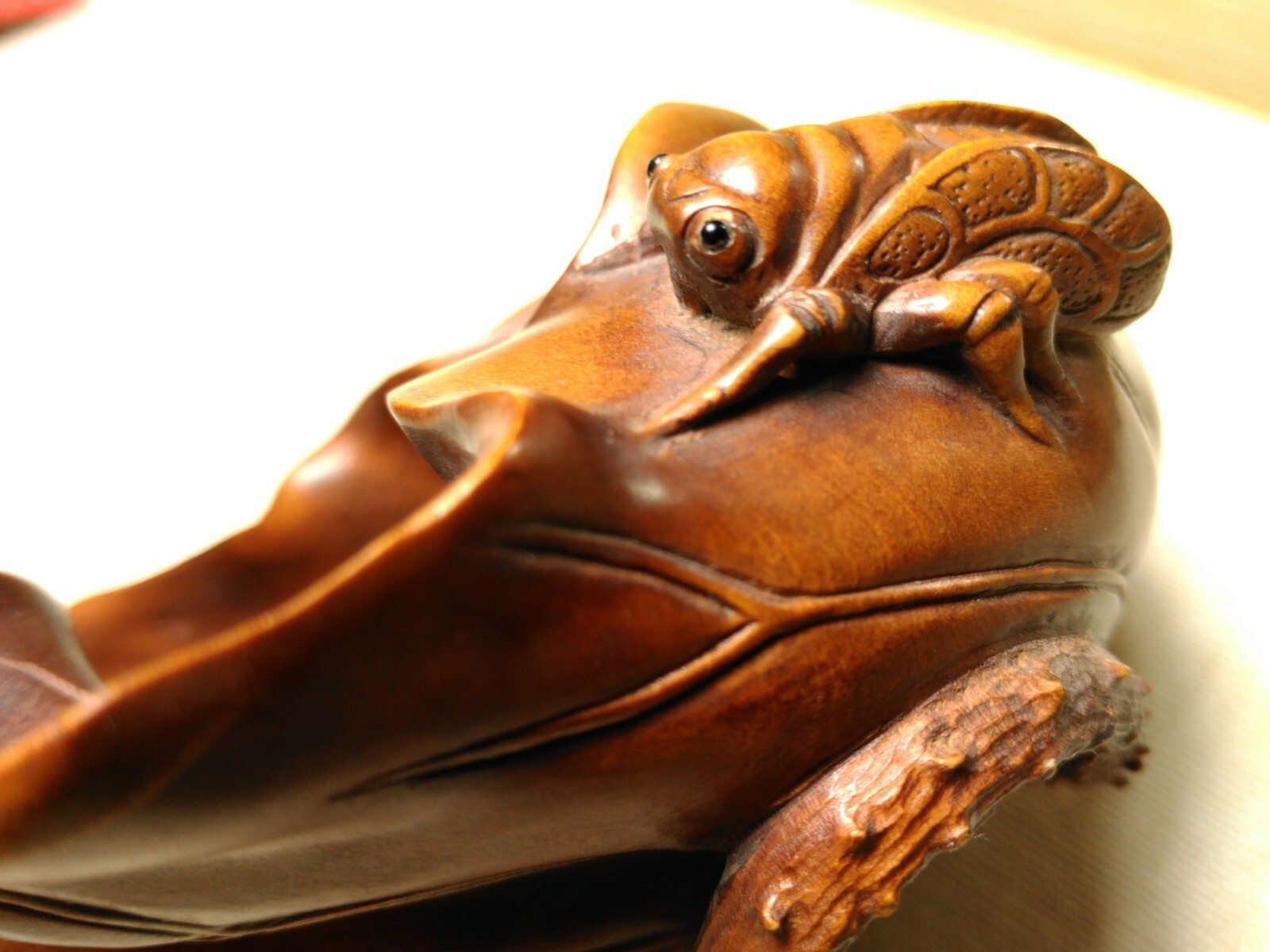 Chinese SIGNED Boxwood Carving Lotus Leaf with Cicadas Tea Scoop. RARE detail.