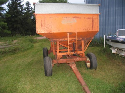 Gravity Wagon 275 bushels 8 ton running gear Corn Beans Wheat Oats Rye