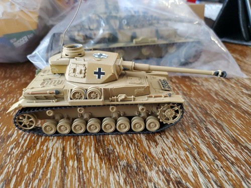 未組立 1/15 BANDAI GERMAN TANK4 TYPE F2 Bandai 1/15 German Tank 4 Type F2 Static/RC Tank