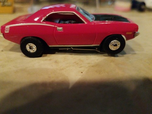 Lightning pink 1970 Plymouth Cuda body ho slot car Tjet Auto World mag chassis