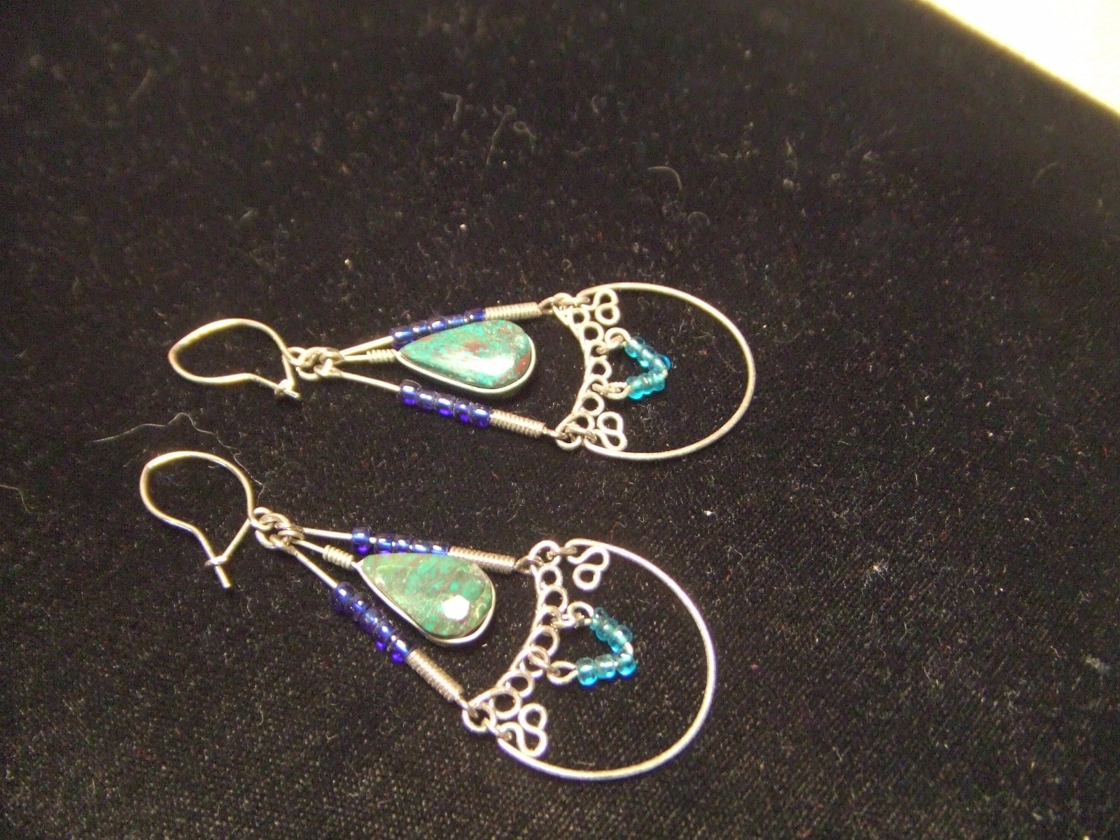 vintage ear ring hand made twisted wire 40 years old