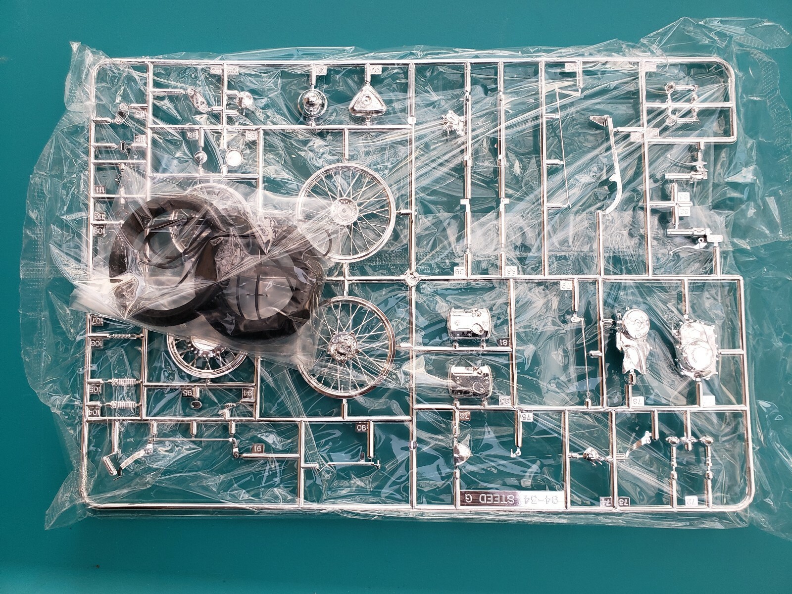 Aoshima STEED  VLS SPRINGER 1/12 Naked Bike Series No.28 Honda Steed VLS