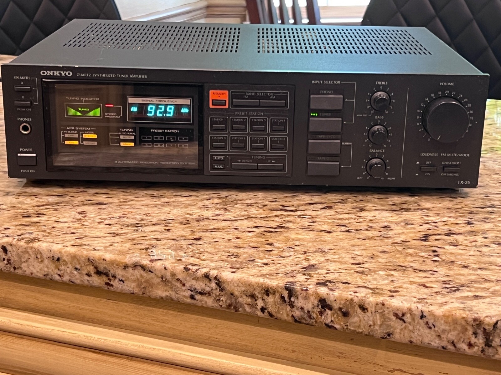 ONKYO TX-25 AM-FM STEREO RECEIVER- VERY NICE- Vintage 1984
