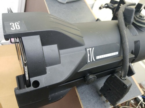 ETC Source Four Jr.  Black 36° 36 Degree with Mounting Bracket *READ*