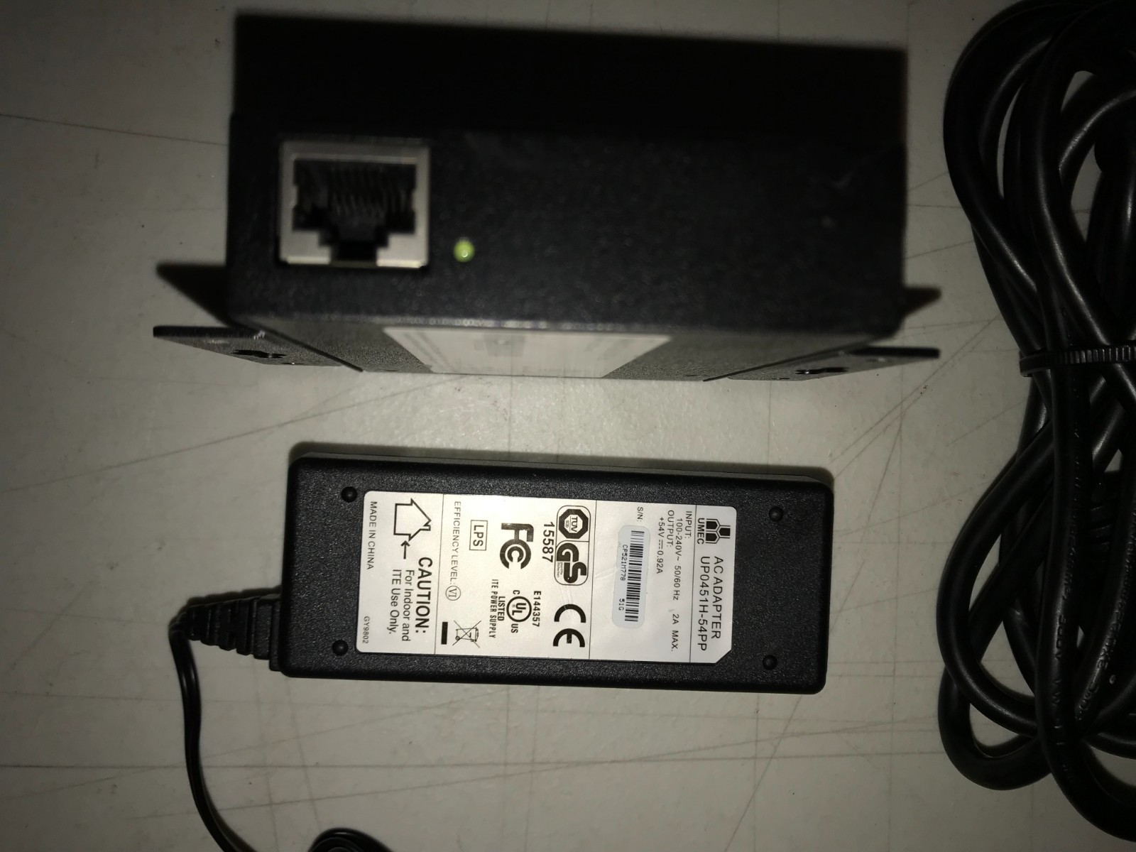 Araknis Networks Gigabit PoE+ Injector AN-ACC-INJ-30W-100