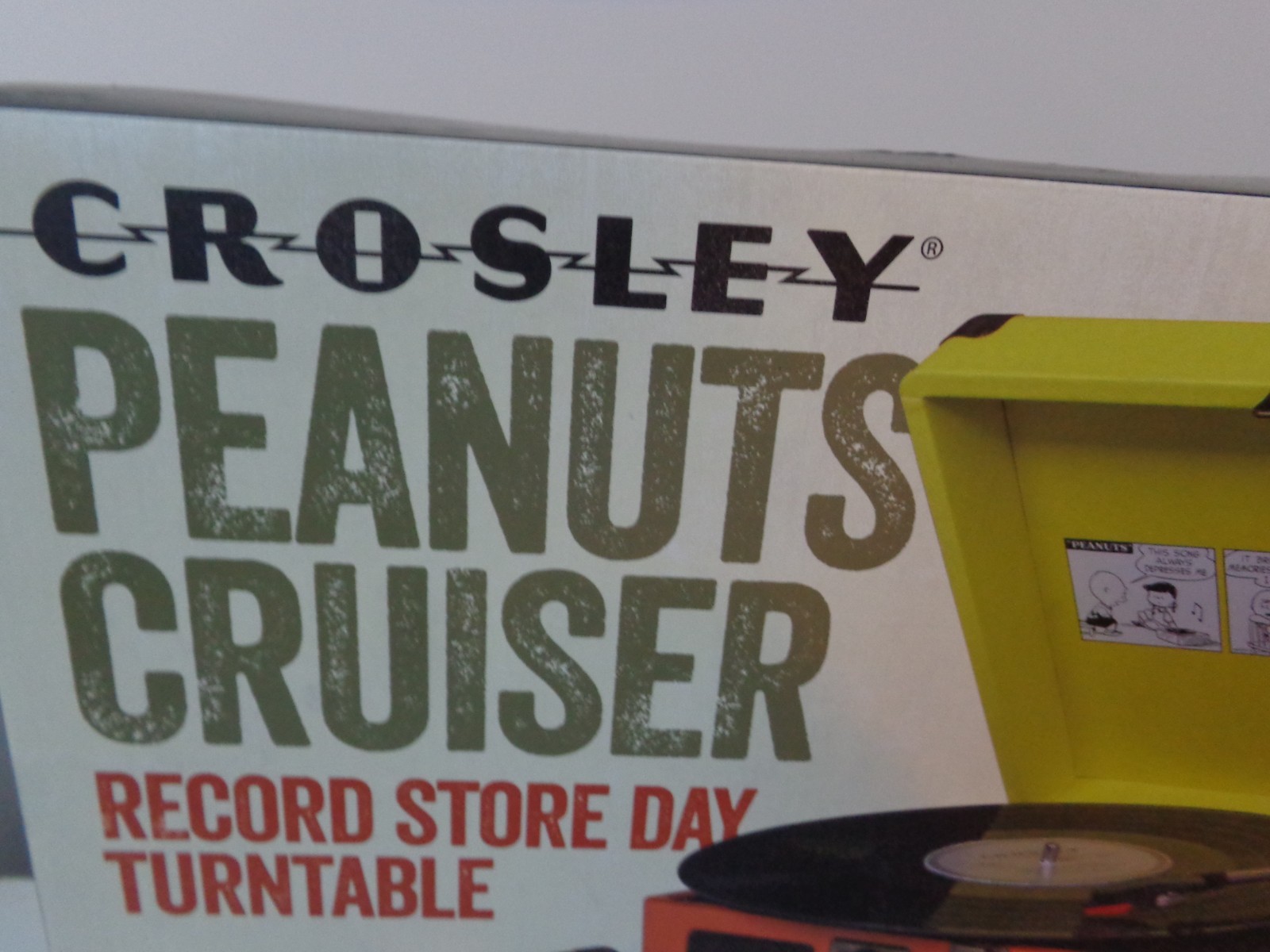 Crosley: Peanuts Cruiser Record Store Day Turntable,Turntable PEANUTS, Record