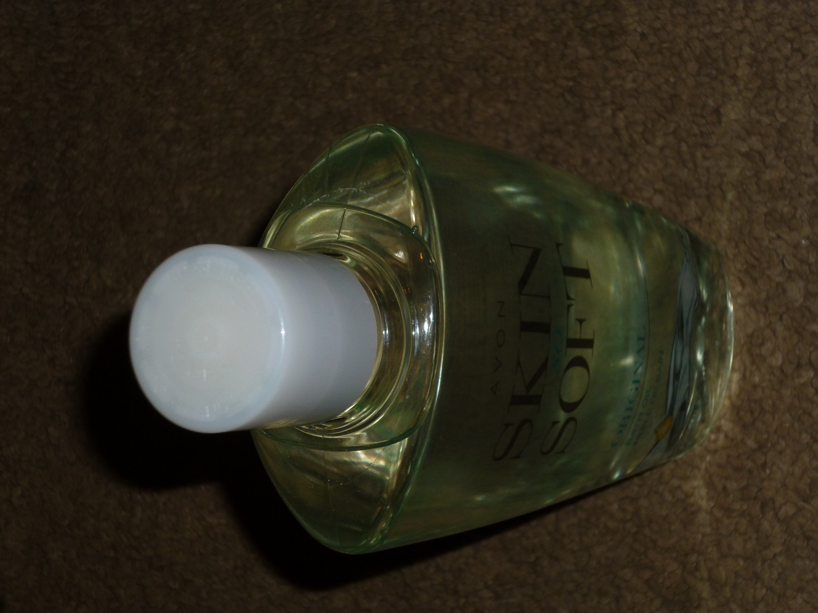 AVON SKIN SO SOFT ORIGINAL LARGE BATH OIL + JOJOBA FRESH SCENT, 16.9 fl.oz, NEW!