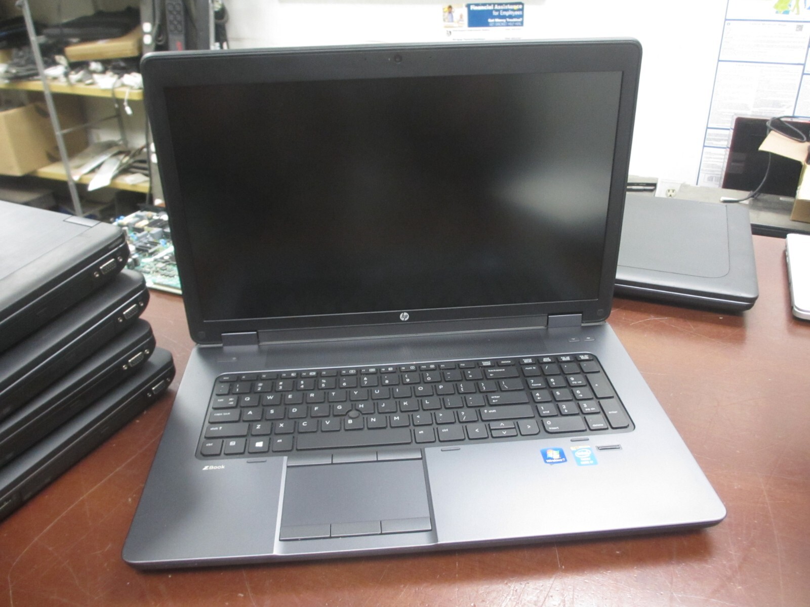 HP ZBook 17 Core i7-4700MQ 2.40GHz 16GB Web-Cam DVDRW Laptop