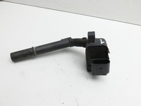 Mercedes W176 A180 15-18 1,6 85KW Zündspule Zyl.1 Mercedes W176 A180 15-18 19.10.2016 0221604036 gebraucht Vorschau 2