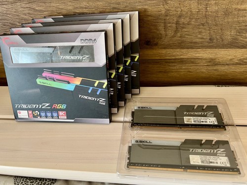 G.Skill Trident Z RGB F4-3200C16D-16GTZR (DDR4-3200 CL16 8GB×2) Trident Z RGB DDR4-3200 2x8GB (16gb) F4-3200C16D