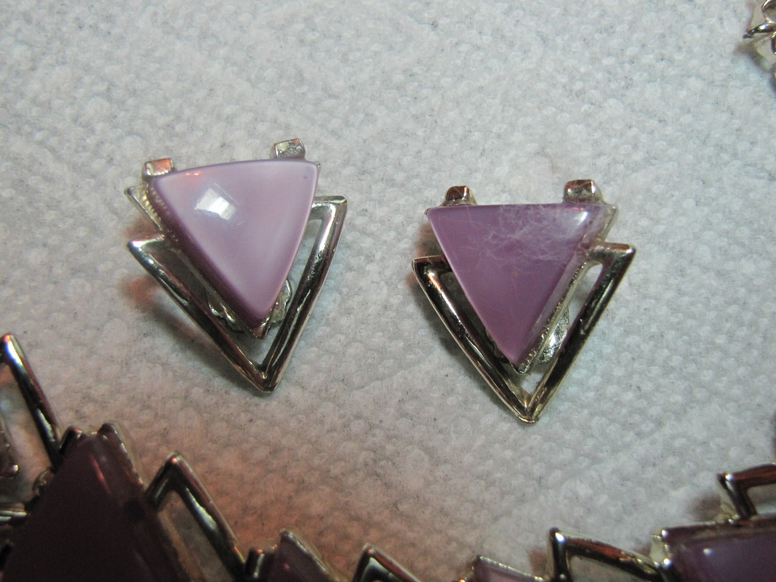 Vintage 3 Pc. Themoset Lucite Parure 3D Lavender Triangles Set Excellent (19)