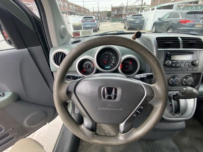 image 4 of interior